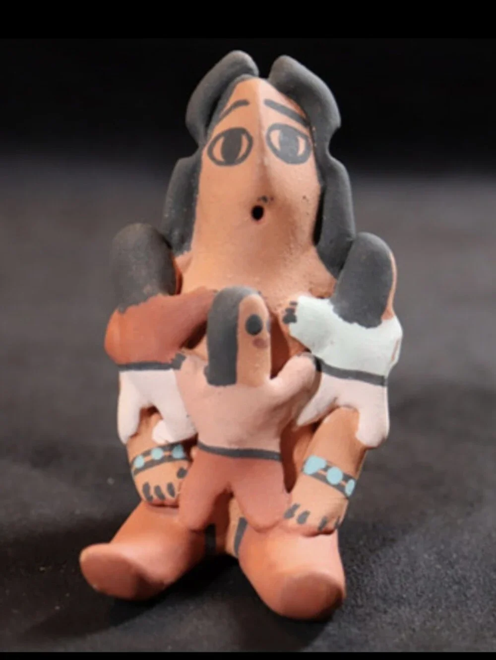 Native Navajo Storyteller Pottery Mini Figurine w/babies Signed by G. Bitonie